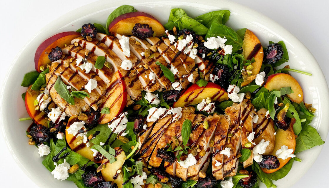 Salad with Grilled Chicken, Blackberries & Peaches