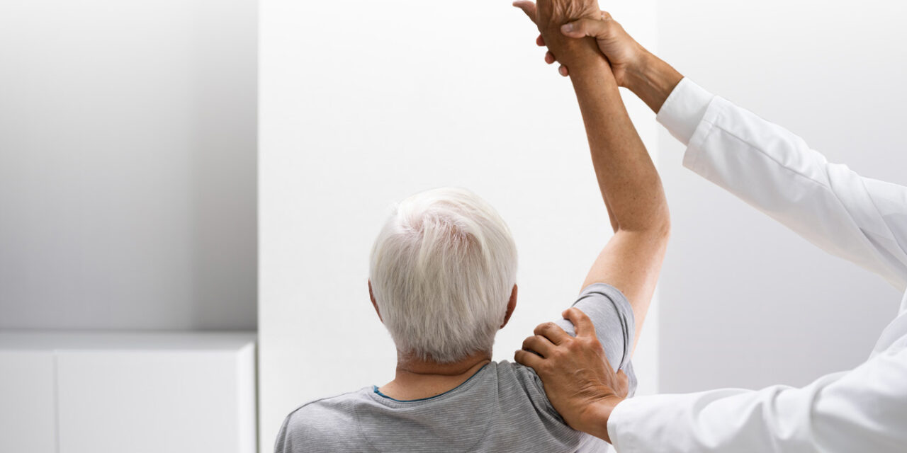 Physical Therapy Is Key To Reducing Age-Related Pain & Mobility Issues