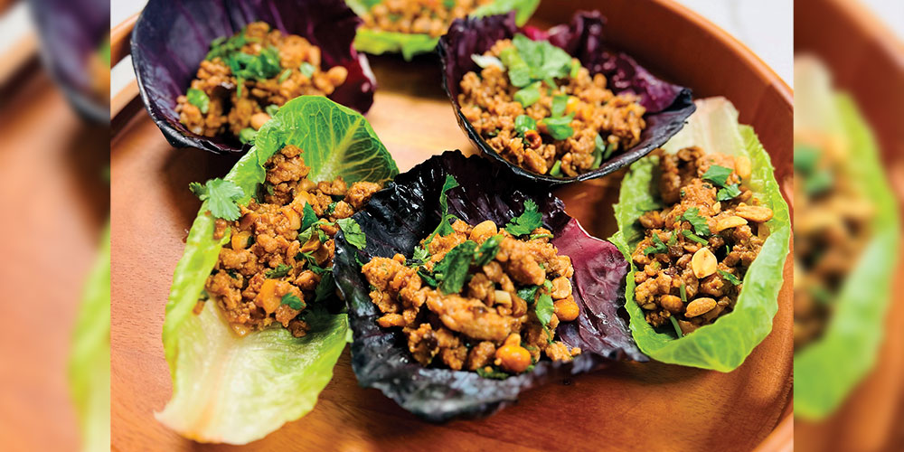 Chicken with Peanut Sauce in Lettuce Wraps