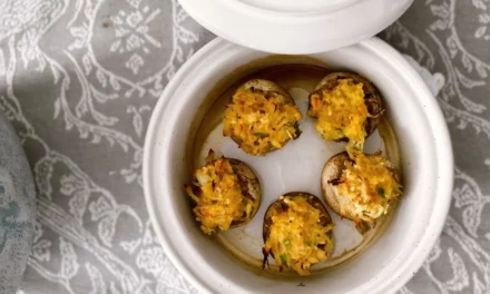 Jumbo Lump Crab-Stuffed Mushrooms